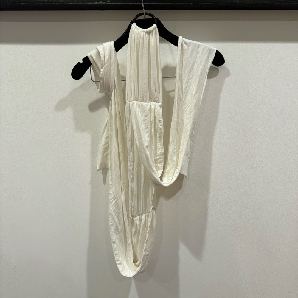 White Top, Can Be Used In Many Different Ways. Do… - image 3